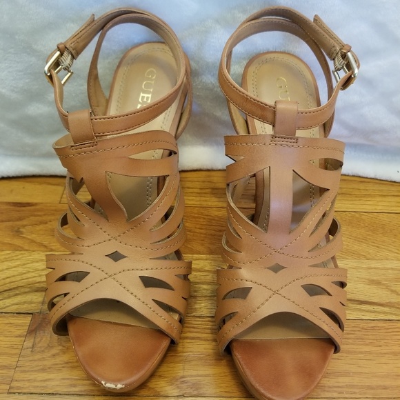 Guess heels - Picture 3 of 4